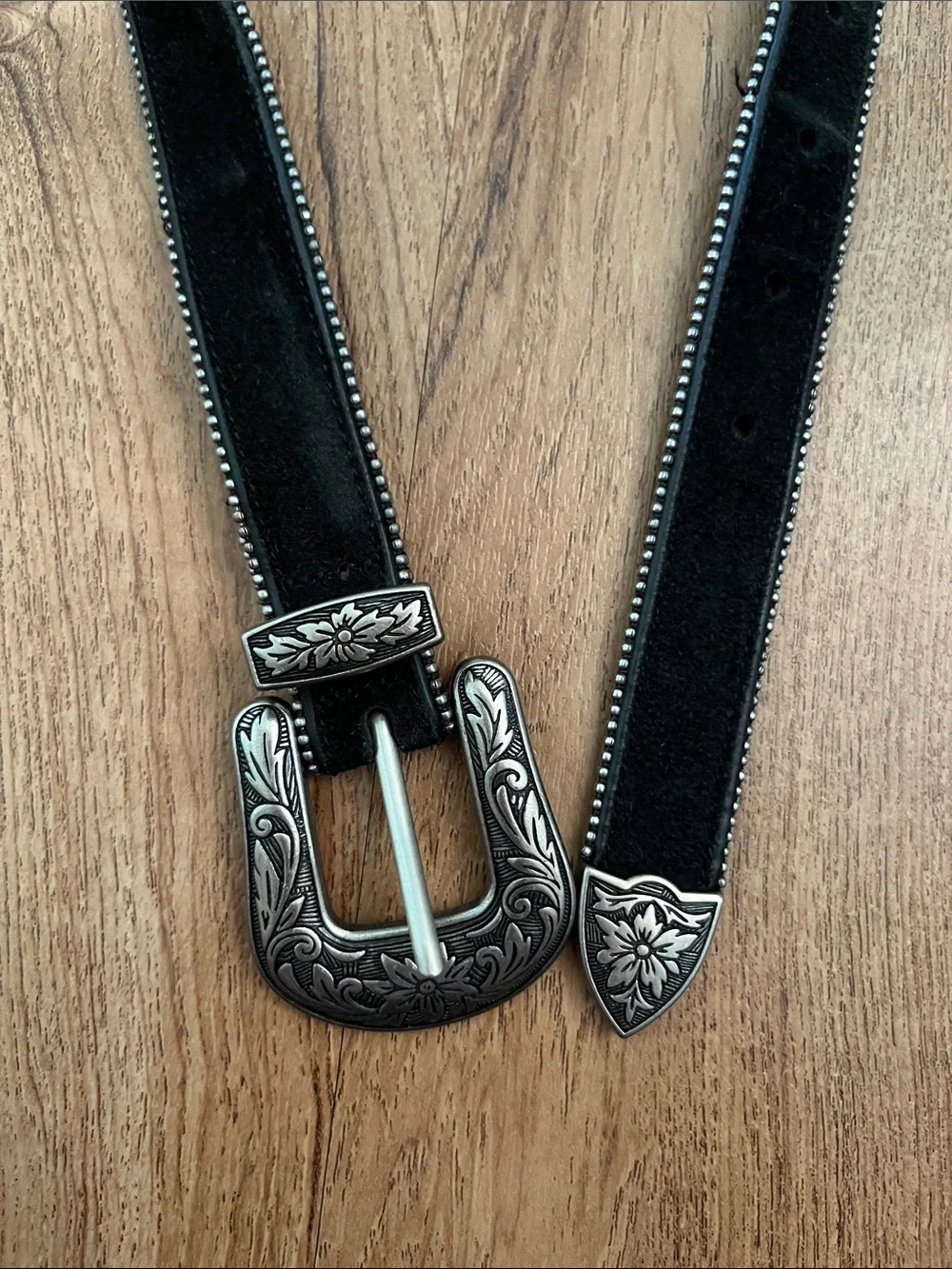 American Eagle Outfitters Suede Belt